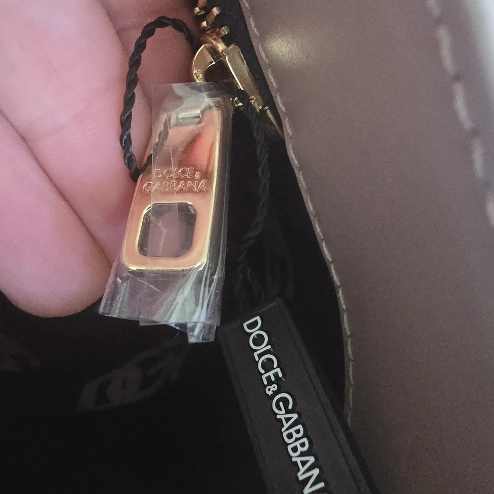 Dolce & Gabbana  Medium DG Leather Shopper Tote Bag Powder Pink - Picture 6 of 12